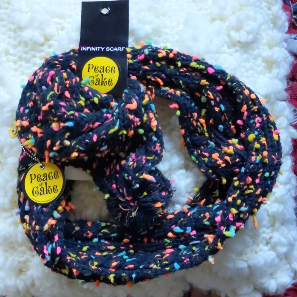 Peace of Cake Infinity Scarf